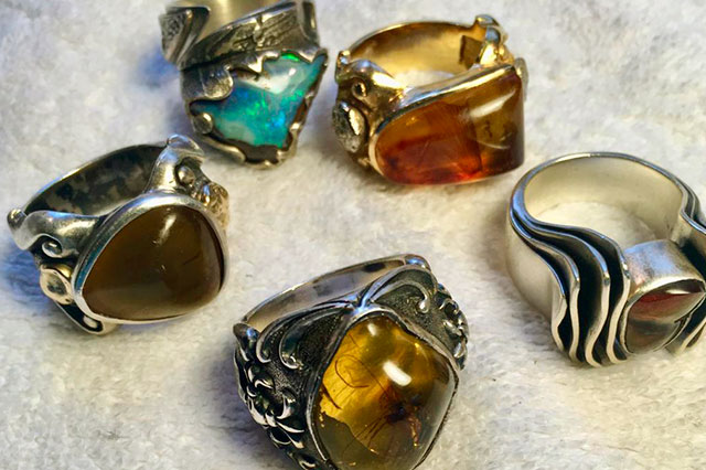 Amber, fossil, jewelry, silver, rings, insects